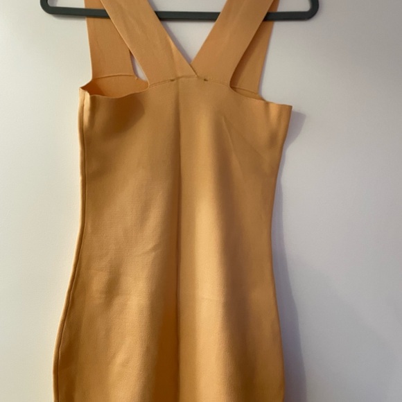 NWT House Of Harlow 1960 Compression Orange Desert Mist Dress Size XS - Picture 3 of 6